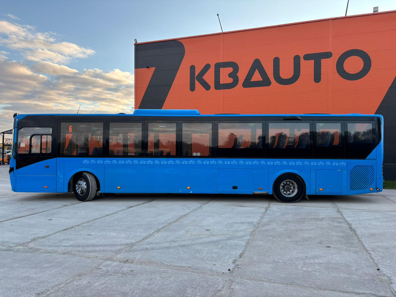 Volvo B7RLE 8900 48 SEATS + 28 STANDING / AC / AUXILIARY HEATER - Linja-auto: kuva Volvo B7RLE 8900 48 SEATS + 28 STANDING / AC / AUXILIARY HEATER - Linja-auto Volvo B7RLE 8900 48 SEATS + 28 STANDING / AC / AUXILIARY HEATER - Linja-auto: kuva Volvo B7RLE 8900 48 SEATS + 28 STANDING / AC / AUXILIARY HEATER - Linja-auto