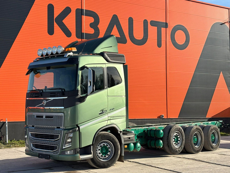 Volvo FH 16 750 8x4/4 PTO / CHASSIS L=7617 mm - Kuorma-auto alusta: kuva Volvo FH 16 750 8x4/4 PTO / CHASSIS L=7617 mm - Kuorma-auto alusta Volvo FH 16 750 8x4/4 PTO / CHASSIS L=7617 mm - Kuorma-auto alusta: kuva Volvo FH 16 750 8x4/4 PTO / CHASSIS L=7617 mm - Kuorma-auto alusta