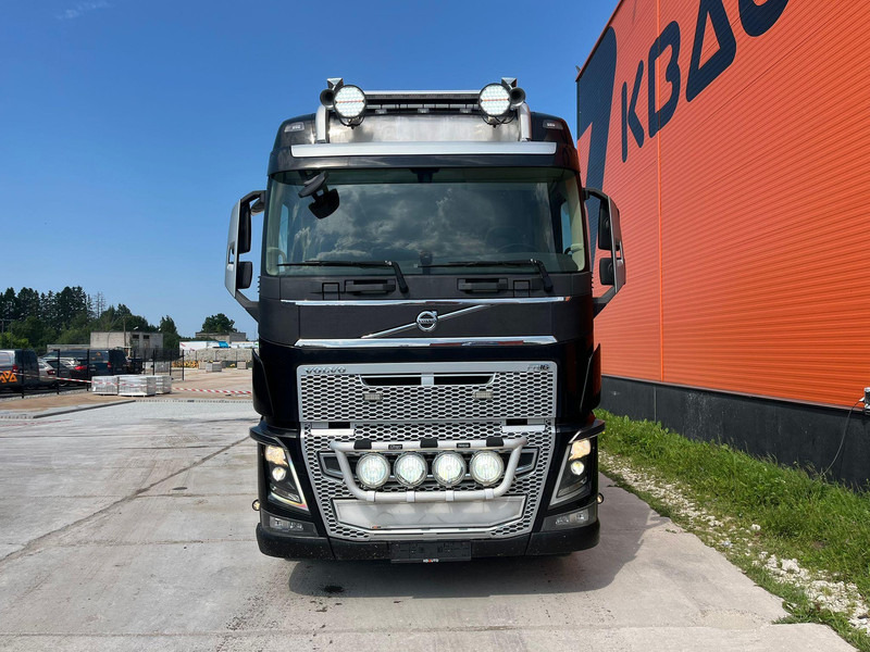 Volvo FH 16 750 8x4 HMF2620K-5 / WINCH / PLATFORM L=7100 mm - Lava-kuorma-auto, Nosturiauto: kuva Volvo FH 16 750 8x4 HMF2620K-5 / WINCH / PLATFORM L=7100 mm - Lava-kuorma-auto, Nosturiauto Volvo FH 16 750 8x4 HMF2620K-5 / WINCH / PLATFORM L=7100 mm - Lava-kuorma-auto, Nosturiauto: kuva Volvo FH 16 750 8x4 HMF2620K-5 / WINCH / PLATFORM L=7100 mm - Lava-kuorma-auto, Nosturiauto