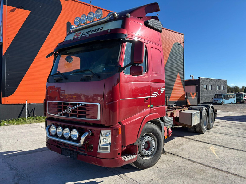 Volvo FH 480 6x2 CHASSIS L=7403 mm - Kuorma-auto alusta: kuva Volvo FH 480 6x2 CHASSIS L=7403 mm - Kuorma-auto alusta Volvo FH 480 6x2 CHASSIS L=7403 mm - Kuorma-auto alusta: kuva Volvo FH 480 6x2 CHASSIS L=7403 mm - Kuorma-auto alusta