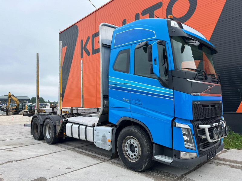 Volvo FH 540 6x4 HYDRAULICS - Puuauto, Nosturiauto: kuva Volvo FH 540 6x4 HYDRAULICS - Puuauto, Nosturiauto Volvo FH 540 6x4 HYDRAULICS - Puuauto, Nosturiauto: kuva Volvo FH 540 6x4 HYDRAULICS - Puuauto, Nosturiauto