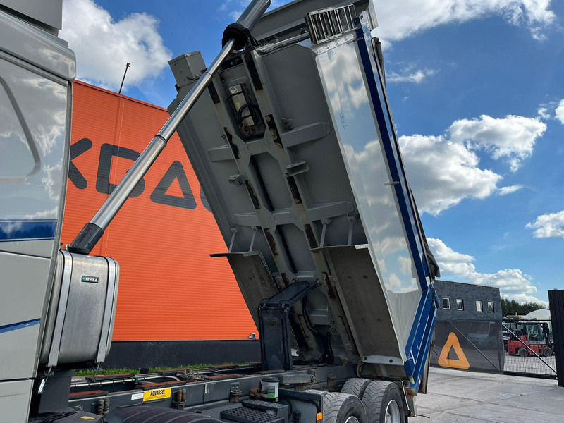 Kippiauto kuorma-auto Volvo FH 540 8x4 HYDRAULIC TENT / RETARDER / TANDEM AXLE LIFT: kuva Kippiauto kuorma-auto Volvo FH 540 8x4 HYDRAULIC TENT / RETARDER / TANDEM AXLE LIFT