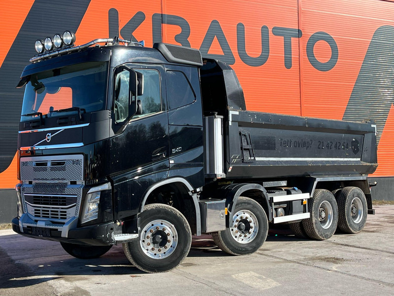 Volvo FH 540 8x4 RETARDER / BIG AXLES / BOX L=5623 mm - Kippiauto kuorma-auto: kuva Volvo FH 540 8x4 RETARDER / BIG AXLES / BOX L=5623 mm - Kippiauto kuorma-auto Volvo FH 540 8x4 RETARDER / BIG AXLES / BOX L=5623 mm - Kippiauto kuorma-auto: kuva Volvo FH 540 8x4 RETARDER / BIG AXLES / BOX L=5623 mm - Kippiauto kuorma-auto