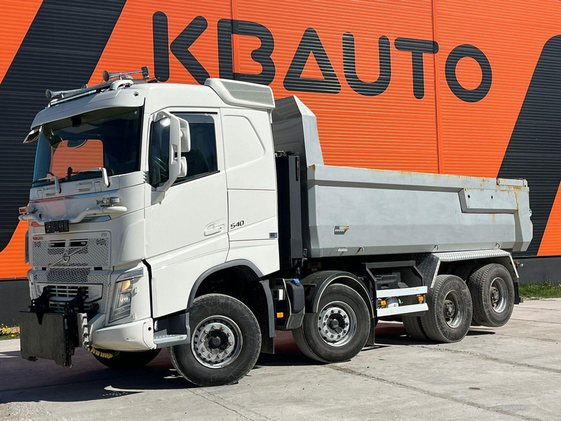 Volvo FH 540 8x4 RETARDER / TANDEM AXLE LIFT / BIG AXLES / BOX L=5704 mm - Kippiauto kuorma-auto: kuva Volvo FH 540 8x4 RETARDER / TANDEM AXLE LIFT / BIG AXLES / BOX L=5704 mm - Kippiauto kuorma-auto Volvo FH 540 8x4 RETARDER / TANDEM AXLE LIFT / BIG AXLES / BOX L=5704 mm - Kippiauto kuorma-auto: kuva Volvo FH 540 8x4 RETARDER / TANDEM AXLE LIFT / BIG AXLES / BOX L=5704 mm - Kippiauto kuorma-auto