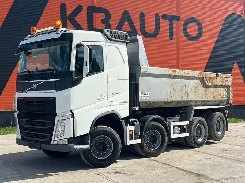 Volvo FH 540 8x4 RETARDER / TANDEM AXLE LIFT / BOX L=5501 mm - Kippiauto kuorma-auto: kuva Volvo FH 540 8x4 RETARDER / TANDEM AXLE LIFT / BOX L=5501 mm - Kippiauto kuorma-auto Volvo FH 540 8x4 RETARDER / TANDEM AXLE LIFT / BOX L=5501 mm - Kippiauto kuorma-auto: kuva Volvo FH 540 8x4 RETARDER / TANDEM AXLE LIFT / BOX L=5501 mm - Kippiauto kuorma-auto