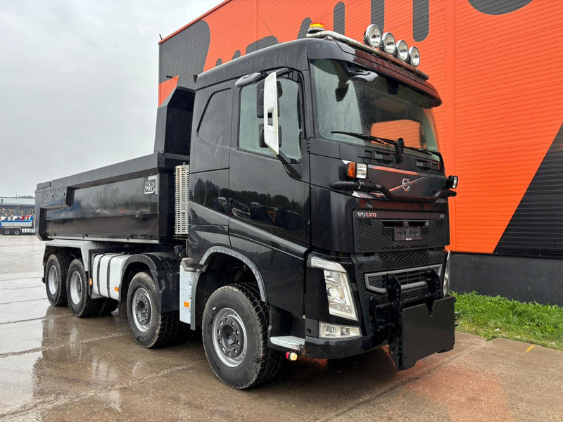 Volvo FH 540 8x4 RETARDER / TANDEM AXLE LIFT / BOX L=5649 mm - Kippiauto kuorma-auto: kuva Volvo FH 540 8x4 RETARDER / TANDEM AXLE LIFT / BOX L=5649 mm - Kippiauto kuorma-auto Volvo FH 540 8x4 RETARDER / TANDEM AXLE LIFT / BOX L=5649 mm - Kippiauto kuorma-auto: kuva Volvo FH 540 8x4 RETARDER / TANDEM AXLE LIFT / BOX L=5649 mm - Kippiauto kuorma-auto