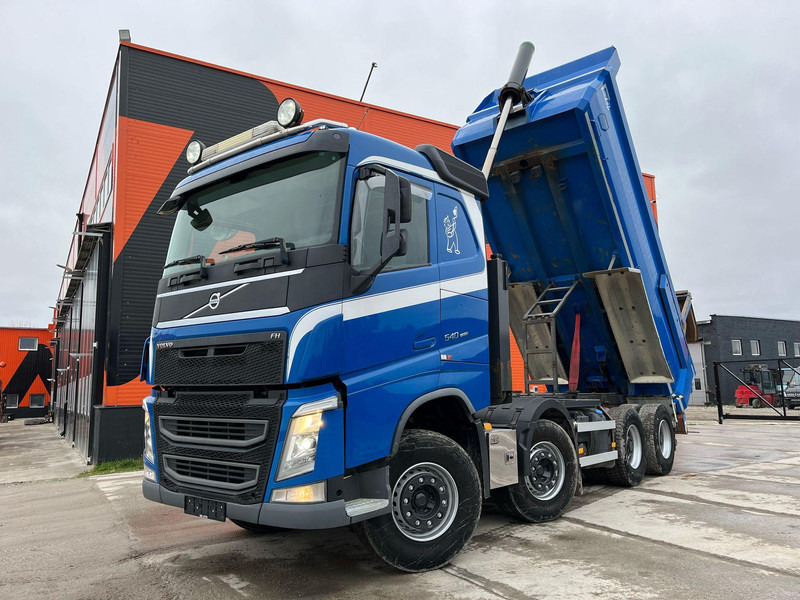 Volvo FH 540 8x4 TANDEM AXLE LIFT / BIG AXLES / BOX L=5652 mm - Kippiauto kuorma-auto: kuva Volvo FH 540 8x4 TANDEM AXLE LIFT / BIG AXLES / BOX L=5652 mm - Kippiauto kuorma-auto Volvo FH 540 8x4 TANDEM AXLE LIFT / BIG AXLES / BOX L=5652 mm - Kippiauto kuorma-auto: kuva Volvo FH 540 8x4 TANDEM AXLE LIFT / BIG AXLES / BOX L=5652 mm - Kippiauto kuorma-auto