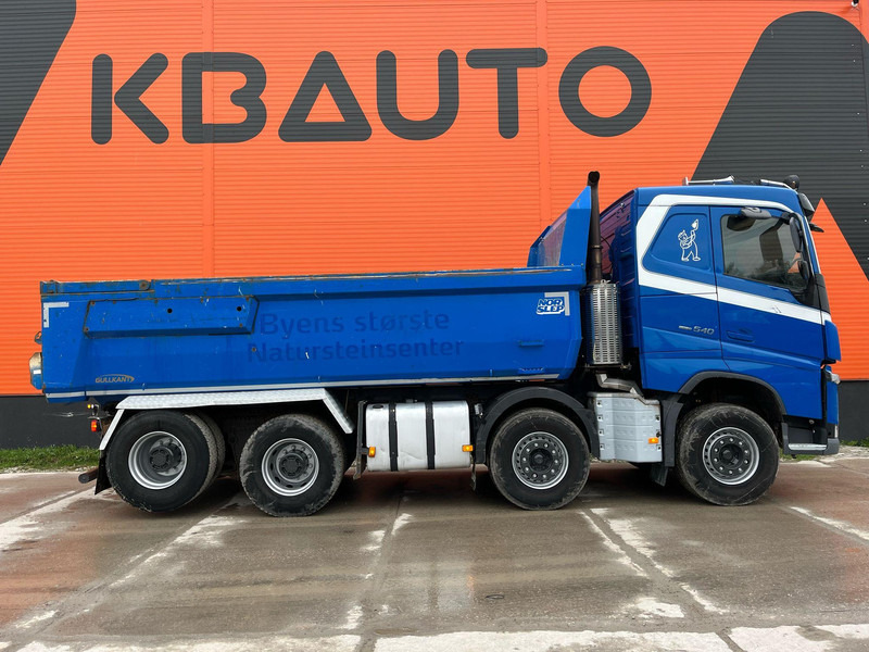 Volvo FH 540 8x4 TANDEM AXLE LIFT / BIG AXLES / BOX L=5652 mm - Kippiauto kuorma-auto: kuva Volvo FH 540 8x4 TANDEM AXLE LIFT / BIG AXLES / BOX L=5652 mm - Kippiauto kuorma-auto Volvo FH 540 8x4 TANDEM AXLE LIFT / BIG AXLES / BOX L=5652 mm - Kippiauto kuorma-auto: kuva Volvo FH 540 8x4 TANDEM AXLE LIFT / BIG AXLES / BOX L=5652 mm - Kippiauto kuorma-auto
