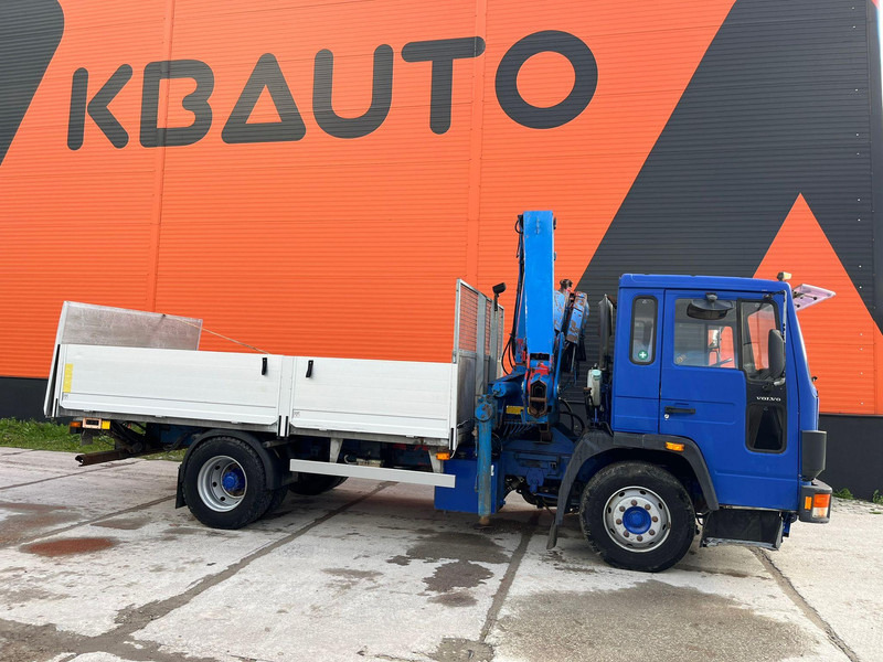 Volvo FL 608 4x2 PK 8200 / BOX L=4249 mm - Lava-kuorma-auto, Nosturiauto: kuva Volvo FL 608 4x2 PK 8200 / BOX L=4249 mm - Lava-kuorma-auto, Nosturiauto Volvo FL 608 4x2 PK 8200 / BOX L=4249 mm - Lava-kuorma-auto, Nosturiauto: kuva Volvo FL 608 4x2 PK 8200 / BOX L=4249 mm - Lava-kuorma-auto, Nosturiauto