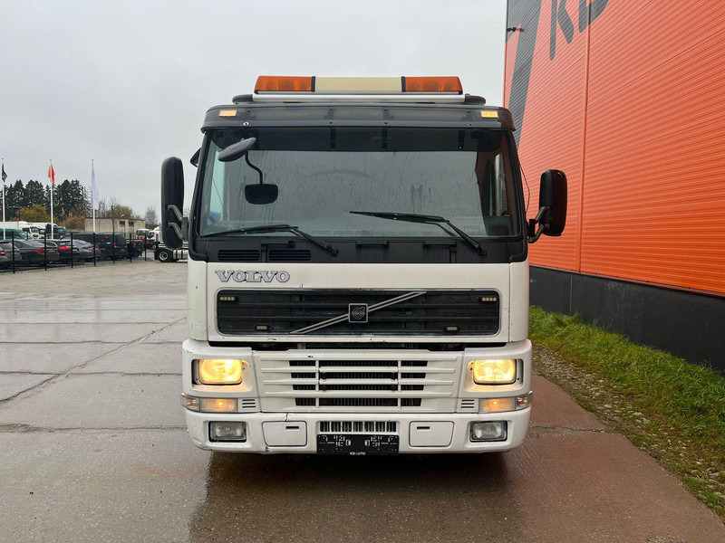 Volvo FM 12 380 6x2*4 PM 30SP YEAR 2006 / PLATFORM L=6600 mm - Lava-kuorma-auto, Nosturiauto: kuva Volvo FM 12 380 6x2*4 PM 30SP YEAR 2006 / PLATFORM L=6600 mm - Lava-kuorma-auto, Nosturiauto Volvo FM 12 380 6x2*4 PM 30SP YEAR 2006 / PLATFORM L=6600 mm - Lava-kuorma-auto, Nosturiauto: kuva Volvo FM 12 380 6x2*4 PM 30SP YEAR 2006 / PLATFORM L=6600 mm - Lava-kuorma-auto, Nosturiauto