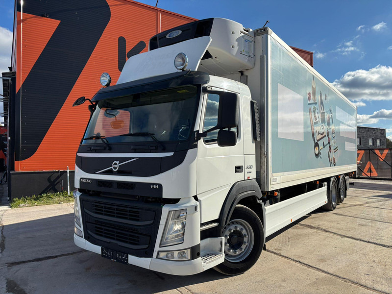 Volvo FM 330 6x2*4 Carrier Supra 1250 Mt / BOX L=9663 mm - Refrigeraattori kuorma-auto: kuva Volvo FM 330 6x2*4 Carrier Supra 1250 Mt / BOX L=9663 mm - Refrigeraattori kuorma-auto Volvo FM 330 6x2*4 Carrier Supra 1250 Mt / BOX L=9663 mm - Refrigeraattori kuorma-auto: kuva Volvo FM 330 6x2*4 Carrier Supra 1250 Mt / BOX L=9663 mm - Refrigeraattori kuorma-auto