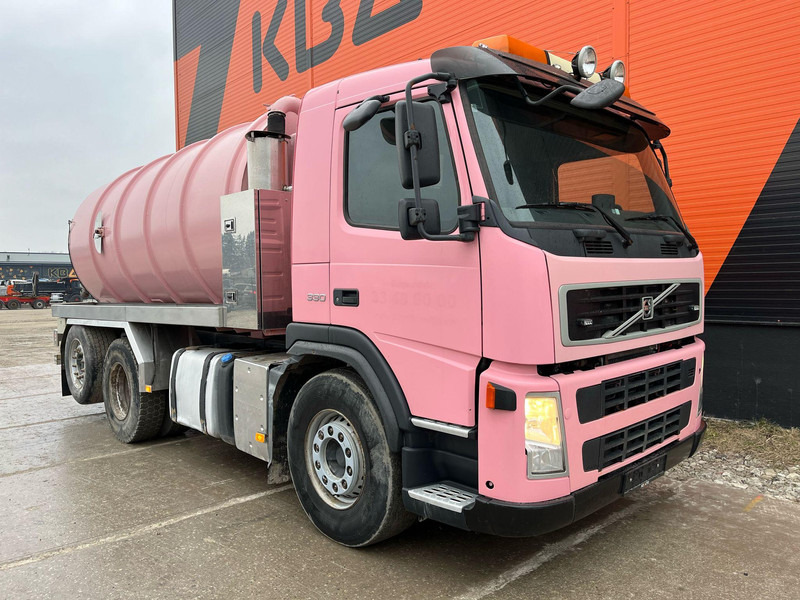 Volvo FM 330 6x2 TANK 14000 l / VACUUM JUROP PR 200 - Puhtaanpitoauto: kuva Volvo FM 330 6x2 TANK 14000 l / VACUUM JUROP PR 200 - Puhtaanpitoauto Volvo FM 330 6x2 TANK 14000 l / VACUUM JUROP PR 200 - Puhtaanpitoauto: kuva Volvo FM 330 6x2 TANK 14000 l / VACUUM JUROP PR 200 - Puhtaanpitoauto