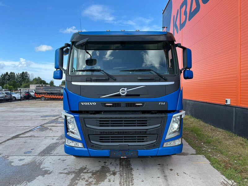 Volvo FM 500 8x2*6 PLATFORM L=9192 mm / WINCH - Kuljetin kuorma-auto: kuva Volvo FM 500 8x2*6 PLATFORM L=9192 mm / WINCH - Kuljetin kuorma-auto Volvo FM 500 8x2*6 PLATFORM L=9192 mm / WINCH - Kuljetin kuorma-auto: kuva Volvo FM 500 8x2*6 PLATFORM L=9192 mm / WINCH - Kuljetin kuorma-auto