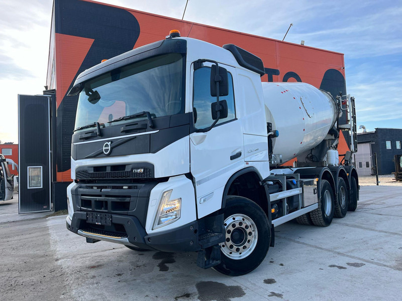 Volvo FMX 430 8x4*4 BSH 103 / 10 m3 - Betoniauto: kuva Volvo FMX 430 8x4*4 BSH 103 / 10 m3 - Betoniauto Volvo FMX 430 8x4*4 BSH 103 / 10 m3 - Betoniauto: kuva Volvo FMX 430 8x4*4 BSH 103 / 10 m3 - Betoniauto