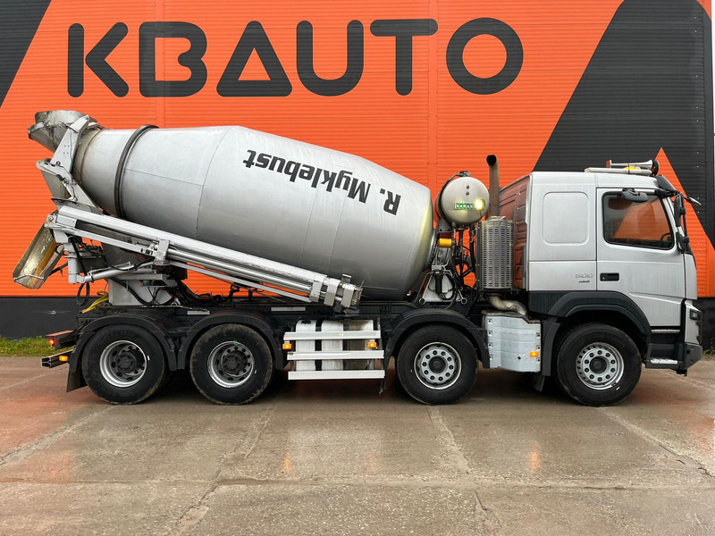 Volvo FMX 500 8x4 SARAKA HR-11 / 10 m3 + CHUTE 10 m / TANDEM AXLE LIFT - Betoniauto: kuva Volvo FMX 500 8x4 SARAKA HR-11 / 10 m3 + CHUTE 10 m / TANDEM AXLE LIFT - Betoniauto Volvo FMX 500 8x4 SARAKA HR-11 / 10 m3 + CHUTE 10 m / TANDEM AXLE LIFT - Betoniauto: kuva Volvo FMX 500 8x4 SARAKA HR-11 / 10 m3 + CHUTE 10 m / TANDEM AXLE LIFT - Betoniauto