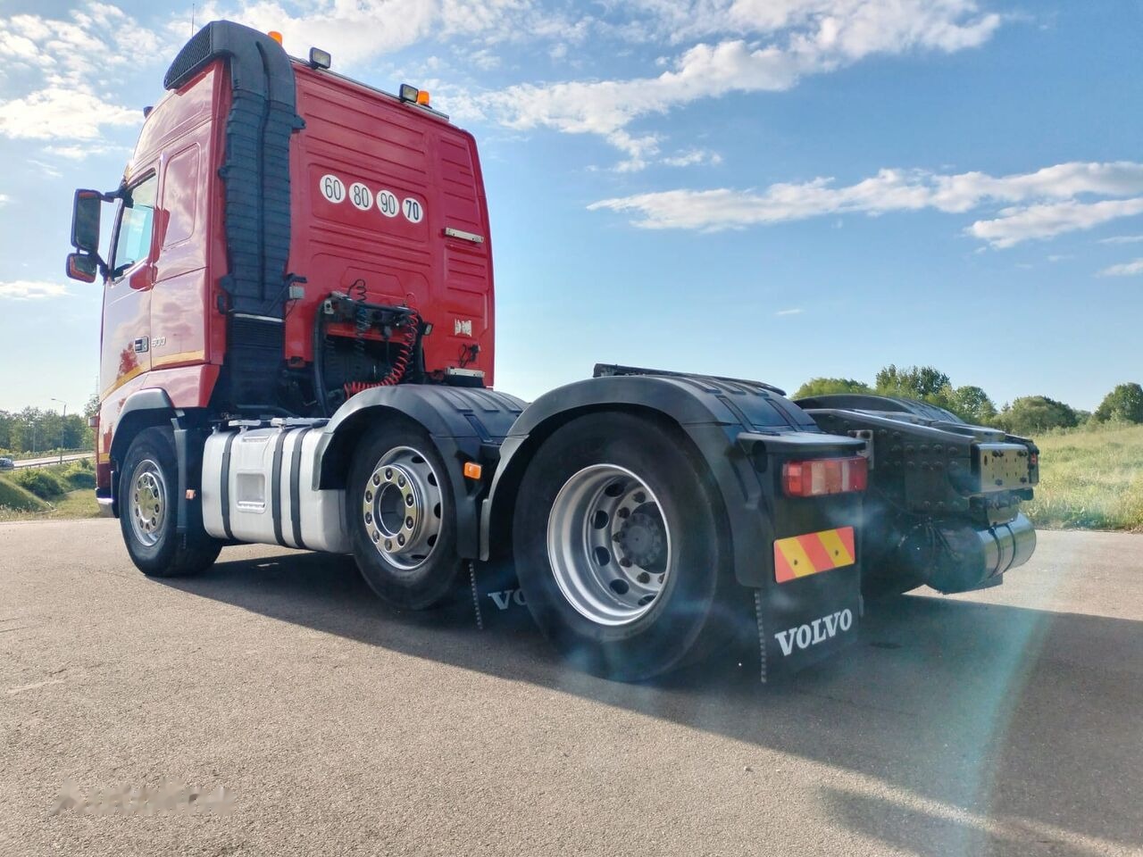 Volvo FH13 500 - Vetopöytäauto: kuva Volvo FH13 500 - Vetopöytäauto Volvo FH13 500 - Vetopöytäauto: kuva Volvo FH13 500 - Vetopöytäauto