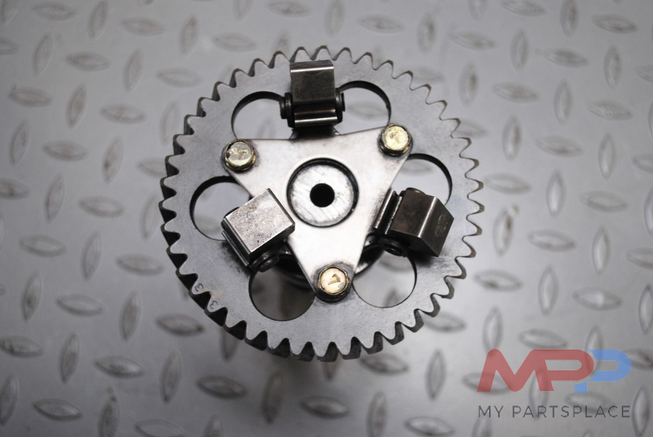 Nokkenas Mitsubishi K4F - Jakoakseli: kuva Nokkenas Mitsubishi K4F - Jakoakseli Nokkenas Mitsubishi K4F - Jakoakseli: kuva Nokkenas Mitsubishi K4F - Jakoakseli