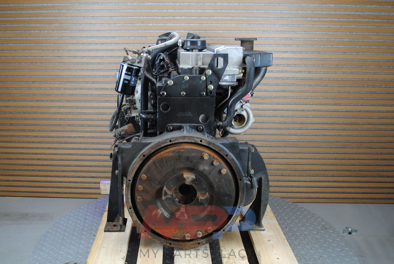Perkins Perkins 1004 turbo AA-AB 1004.4 - Moottori: kuva Perkins Perkins 1004 turbo AA-AB 1004.4 - Moottori Perkins Perkins 1004 turbo AA-AB 1004.4 - Moottori: kuva Perkins Perkins 1004 turbo AA-AB 1004.4 - Moottori