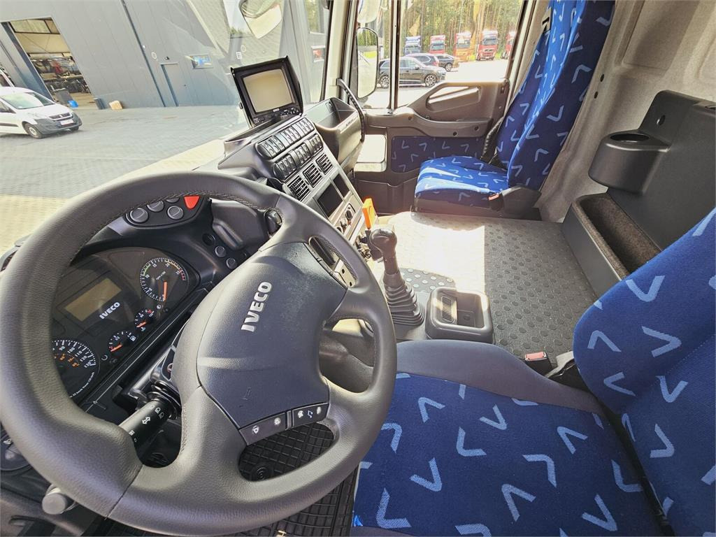 Puhtaanpitoauto Iveco Saugbagger vacuum cleaner excavator sucking loos: kuva Puhtaanpitoauto Iveco Saugbagger vacuum cleaner excavator sucking loos Puhtaanpitoauto Iveco Saugbagger vacuum cleaner excavator sucking loos: kuva Puhtaanpitoauto Iveco Saugbagger vacuum cleaner excavator sucking loos