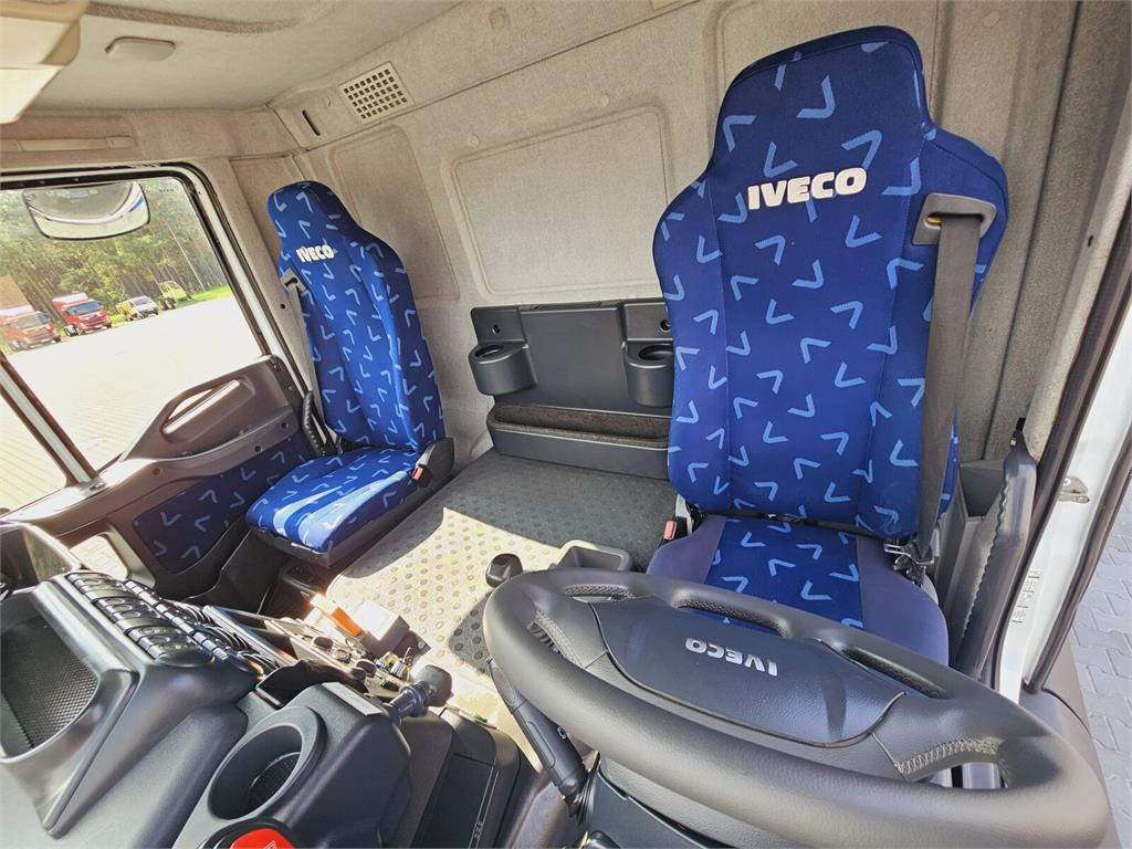 Puhtaanpitoauto Iveco Saugbagger vacuum cleaner excavator sucking loos: kuva Puhtaanpitoauto Iveco Saugbagger vacuum cleaner excavator sucking loos Puhtaanpitoauto Iveco Saugbagger vacuum cleaner excavator sucking loos: kuva Puhtaanpitoauto Iveco Saugbagger vacuum cleaner excavator sucking loos