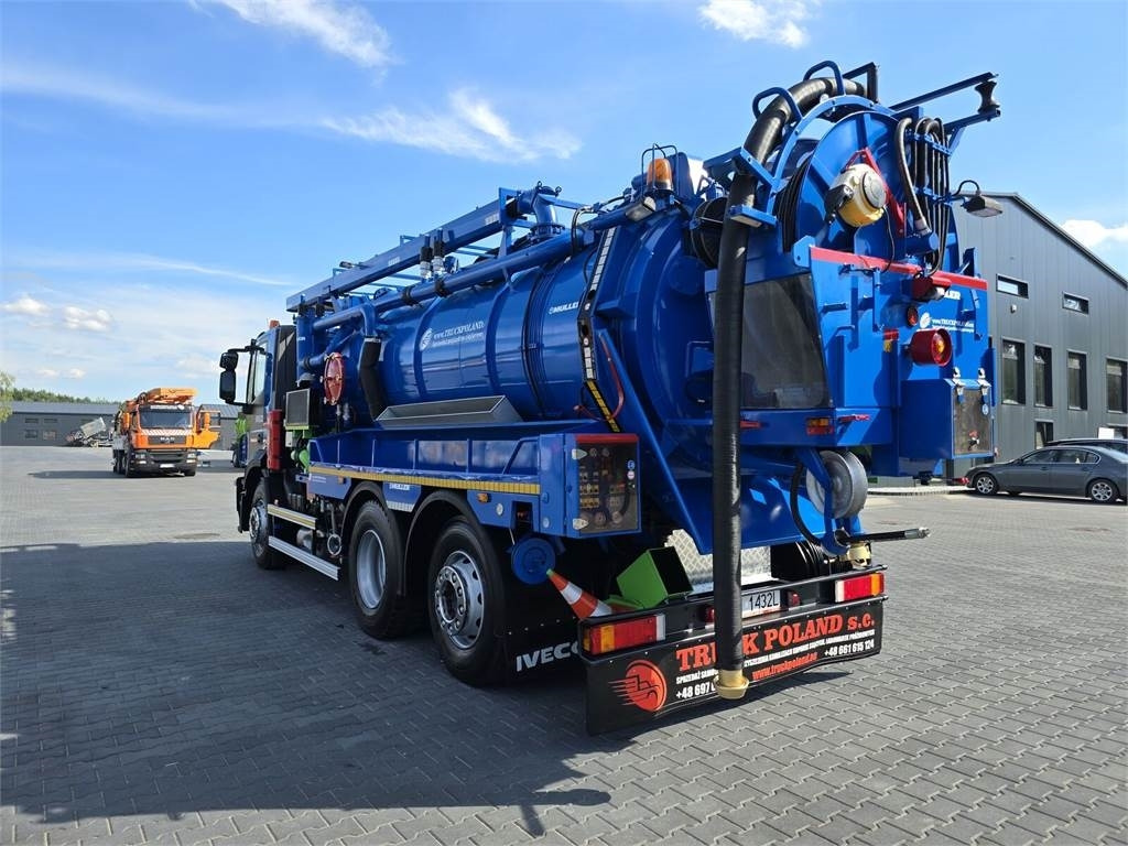 Puhtaanpitoauto Iveco WUKO MULLER KOMBI FOR CHANNEL CLEANING: kuva Puhtaanpitoauto Iveco WUKO MULLER KOMBI FOR CHANNEL CLEANING Puhtaanpitoauto Iveco WUKO MULLER KOMBI FOR CHANNEL CLEANING: kuva Puhtaanpitoauto Iveco WUKO MULLER KOMBI FOR CHANNEL CLEANING