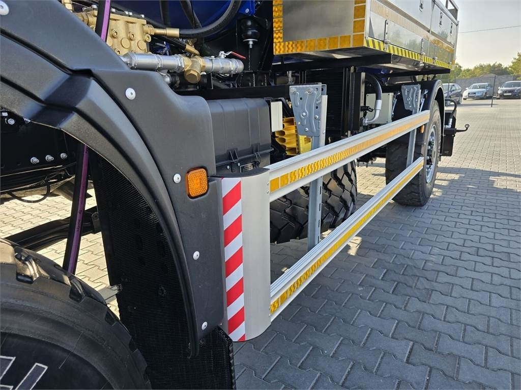 MAN TGM 4x4 GAMON PW8 for collecting liquid waste sepa - Kunnallis-/ Erikoisajoneuvot: kuva MAN TGM 4x4 GAMON PW8 for collecting liquid waste sepa - Kunnallis-/ Erikoisajoneuvot MAN TGM 4x4 GAMON PW8 for collecting liquid waste sepa - Kunnallis-/ Erikoisajoneuvot: kuva MAN TGM 4x4 GAMON PW8 for collecting liquid waste sepa - Kunnallis-/ Erikoisajoneuvot
