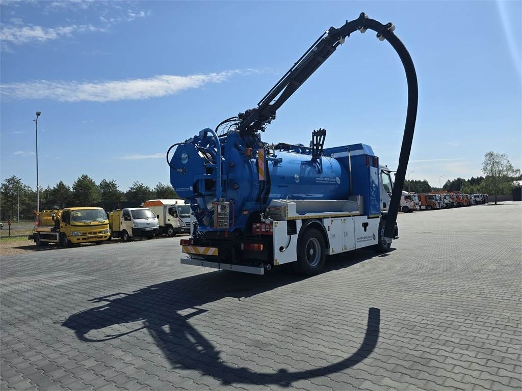 Renault 4x2 WUKO RIVARD for collecting liquid waste - Kunnallis-/ Erikoisajoneuvot: kuva Renault 4x2 WUKO RIVARD for collecting liquid waste - Kunnallis-/ Erikoisajoneuvot Renault 4x2 WUKO RIVARD for collecting liquid waste - Kunnallis-/ Erikoisajoneuvot: kuva Renault 4x2 WUKO RIVARD for collecting liquid waste - Kunnallis-/ Erikoisajoneuvot