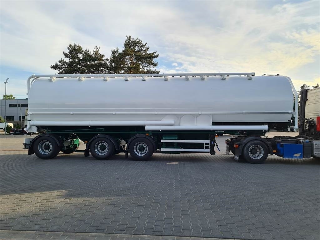 Lambrecht with suction WELGRO fodder, flour, wheat  - Säiliöpuoliperävaunu: kuva Lambrecht with suction WELGRO fodder, flour, wheat  - Säiliöpuoliperävaunu Lambrecht with suction WELGRO fodder, flour, wheat  - Säiliöpuoliperävaunu: kuva Lambrecht with suction WELGRO fodder, flour, wheat  - Säiliöpuoliperävaunu