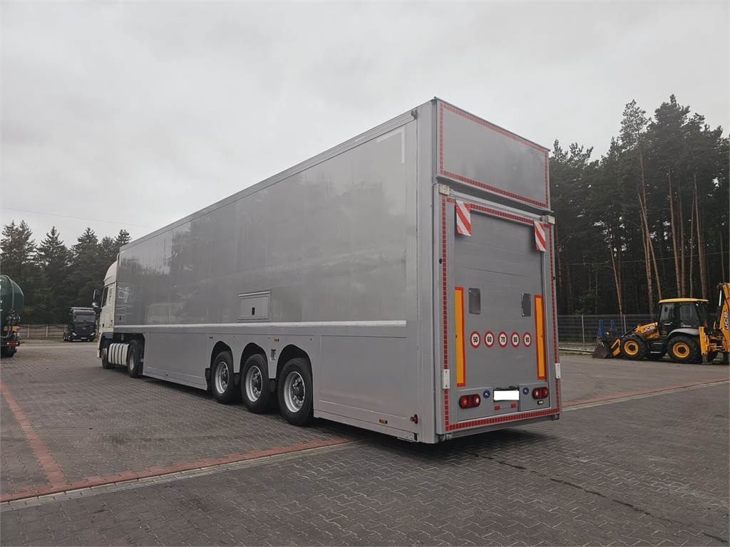 Langendorf DOUBLE LOADING FOR MOTOR COSMETICS Flexliner Inloa - Refrigeraattori puoliperävaunu: kuva Langendorf DOUBLE LOADING FOR MOTOR COSMETICS Flexliner Inloa - Refrigeraattori puoliperävaunu Langendorf DOUBLE LOADING FOR MOTOR COSMETICS Flexliner Inloa - Refrigeraattori puoliperävaunu: kuva Langendorf DOUBLE LOADING FOR MOTOR COSMETICS Flexliner Inloa - Refrigeraattori puoliperävaunu