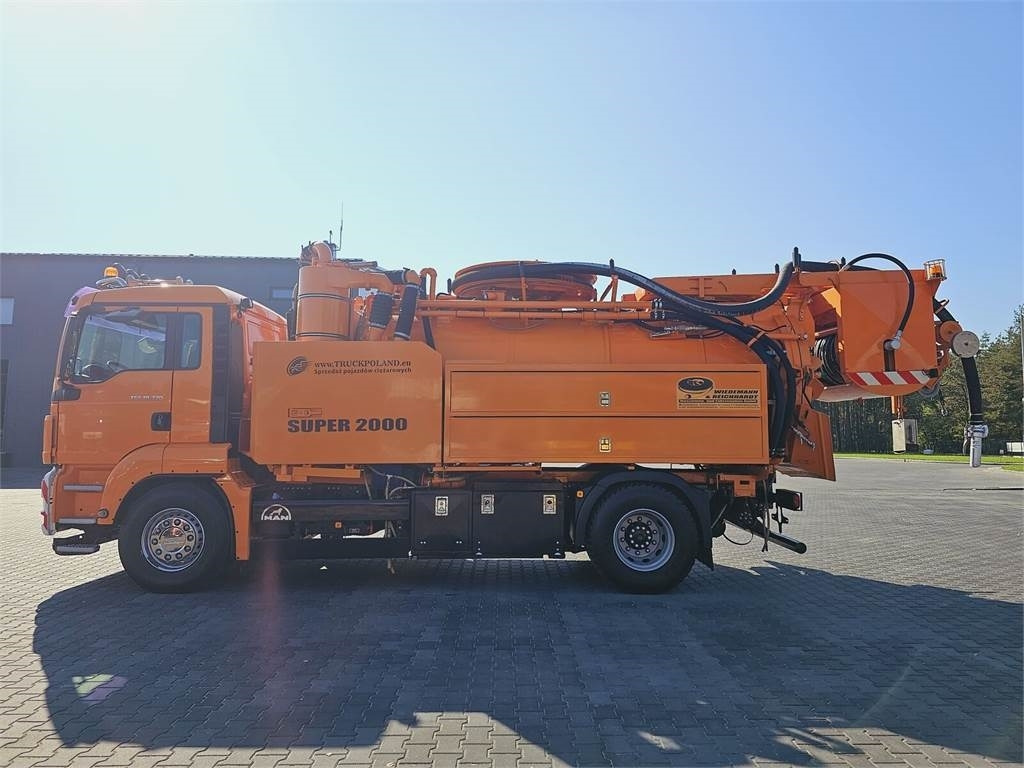 MAN SUPER 2000 4x2 WUKO RECYKLING for collecting liqui - Puhtaanpitoauto: kuva MAN SUPER 2000 4x2 WUKO RECYKLING for collecting liqui - Puhtaanpitoauto MAN SUPER 2000 4x2 WUKO RECYKLING for collecting liqui - Puhtaanpitoauto: kuva MAN SUPER 2000 4x2 WUKO RECYKLING for collecting liqui - Puhtaanpitoauto