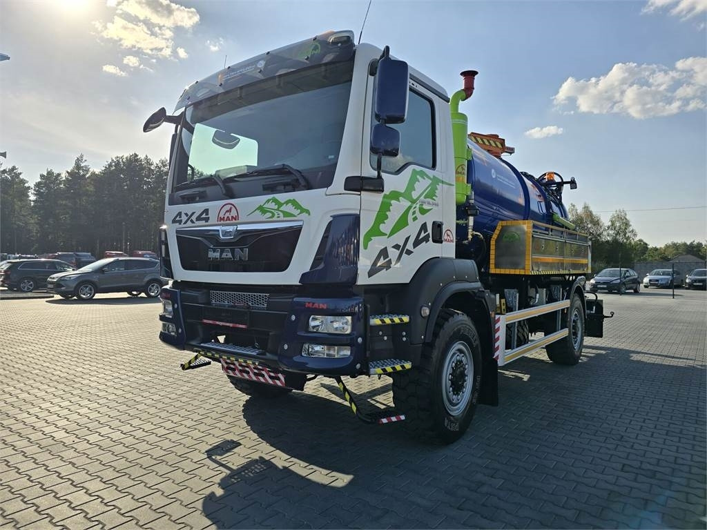 MAN TGM 4x4 GAMON PW8 for collecting liquid waste sepa - Puhtaanpitoauto: kuva MAN TGM 4x4 GAMON PW8 for collecting liquid waste sepa - Puhtaanpitoauto MAN TGM 4x4 GAMON PW8 for collecting liquid waste sepa - Puhtaanpitoauto: kuva MAN TGM 4x4 GAMON PW8 for collecting liquid waste sepa - Puhtaanpitoauto