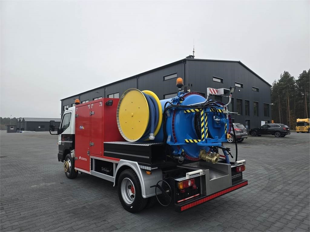 Mitsubishi RIONED COMBI WUKO FOR CLEANING SEWAGE - Puhtaanpitoauto: kuva Mitsubishi RIONED COMBI WUKO FOR CLEANING SEWAGE - Puhtaanpitoauto Mitsubishi RIONED COMBI WUKO FOR CLEANING SEWAGE - Puhtaanpitoauto: kuva Mitsubishi RIONED COMBI WUKO FOR CLEANING SEWAGE - Puhtaanpitoauto