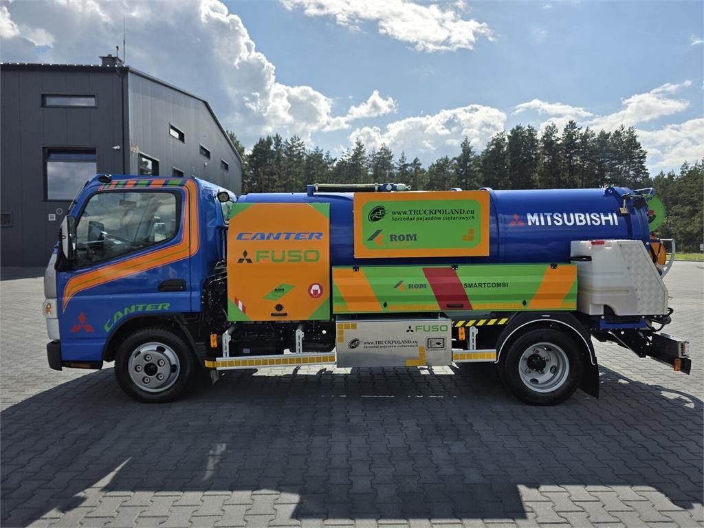 Mitsubishi ROM SMART COMBI WUKO HOT WATER FOR CLEANING SEWAGE - Puhtaanpitoauto: kuva Mitsubishi ROM SMART COMBI WUKO HOT WATER FOR CLEANING SEWAGE - Puhtaanpitoauto Mitsubishi ROM SMART COMBI WUKO HOT WATER FOR CLEANING SEWAGE - Puhtaanpitoauto: kuva Mitsubishi ROM SMART COMBI WUKO HOT WATER FOR CLEANING SEWAGE - Puhtaanpitoauto