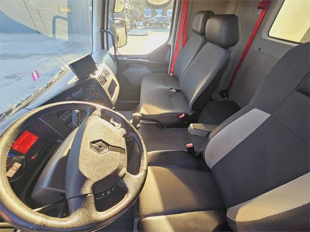 Puhtaanpitoauto Renault GAMA KANRO KOMBI 5000 WUKO FOR CHANNEL CLEANING: kuva Puhtaanpitoauto Renault GAMA KANRO KOMBI 5000 WUKO FOR CHANNEL CLEANING Puhtaanpitoauto Renault GAMA KANRO KOMBI 5000 WUKO FOR CHANNEL CLEANING: kuva Puhtaanpitoauto Renault GAMA KANRO KOMBI 5000 WUKO FOR CHANNEL CLEANING