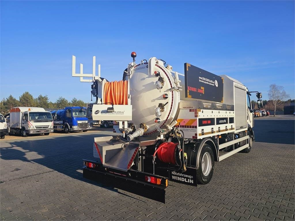 Puhtaanpitoauto Renault GAMA KANRO KOMBI 5000 WUKO FOR CHANNEL CLEANING: kuva Puhtaanpitoauto Renault GAMA KANRO KOMBI 5000 WUKO FOR CHANNEL CLEANING Puhtaanpitoauto Renault GAMA KANRO KOMBI 5000 WUKO FOR CHANNEL CLEANING: kuva Puhtaanpitoauto Renault GAMA KANRO KOMBI 5000 WUKO FOR CHANNEL CLEANING