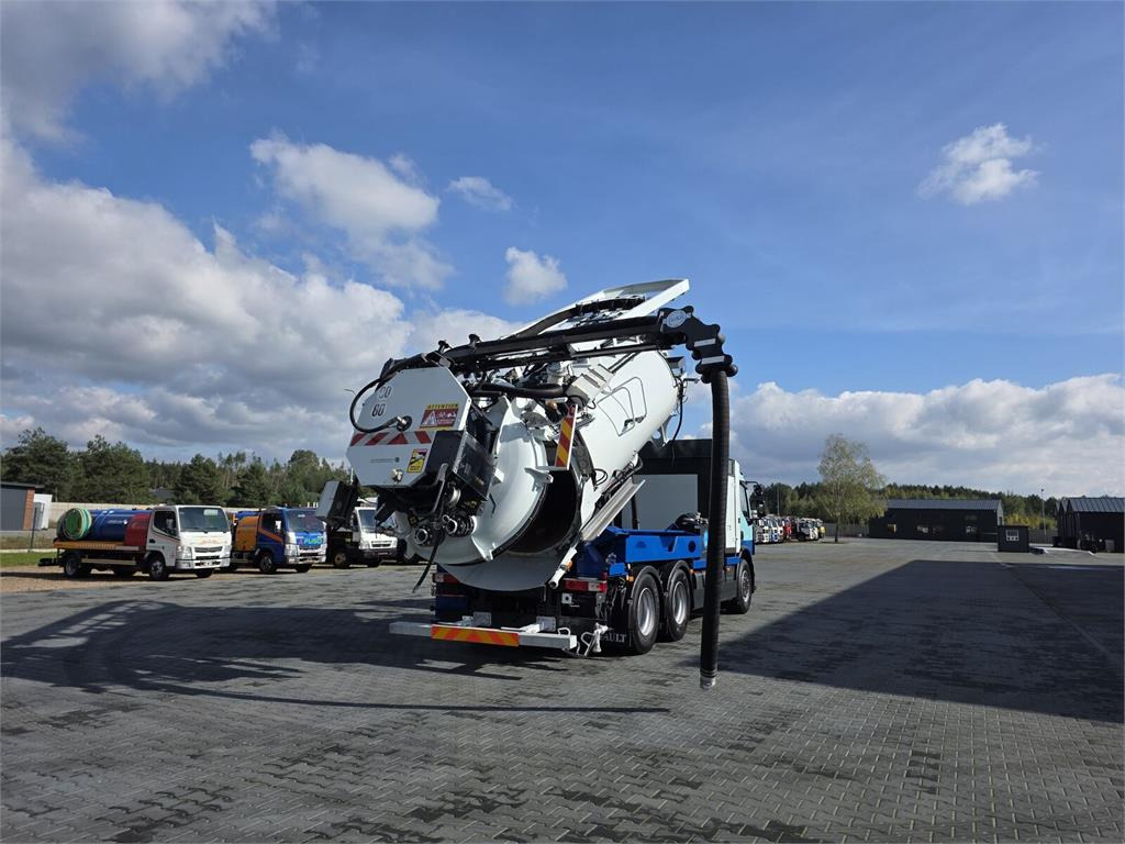 Renault for collecting liquid waste - Puhtaanpitoauto: kuva Renault for collecting liquid waste - Puhtaanpitoauto Renault for collecting liquid waste - Puhtaanpitoauto: kuva Renault for collecting liquid waste - Puhtaanpitoauto