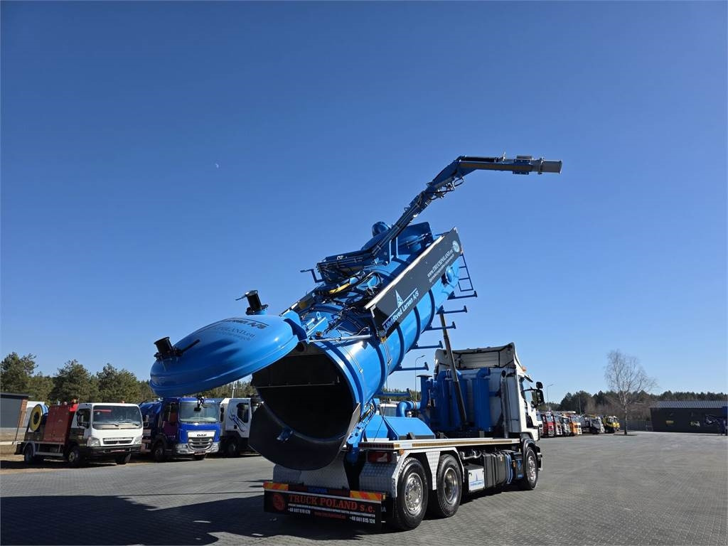 Scania Larsen FlexVac 311 Vacuum suction loader - Puhtaanpitoauto: kuva Scania Larsen FlexVac 311 Vacuum suction loader - Puhtaanpitoauto Scania Larsen FlexVac 311 Vacuum suction loader - Puhtaanpitoauto: kuva Scania Larsen FlexVac 311 Vacuum suction loader - Puhtaanpitoauto