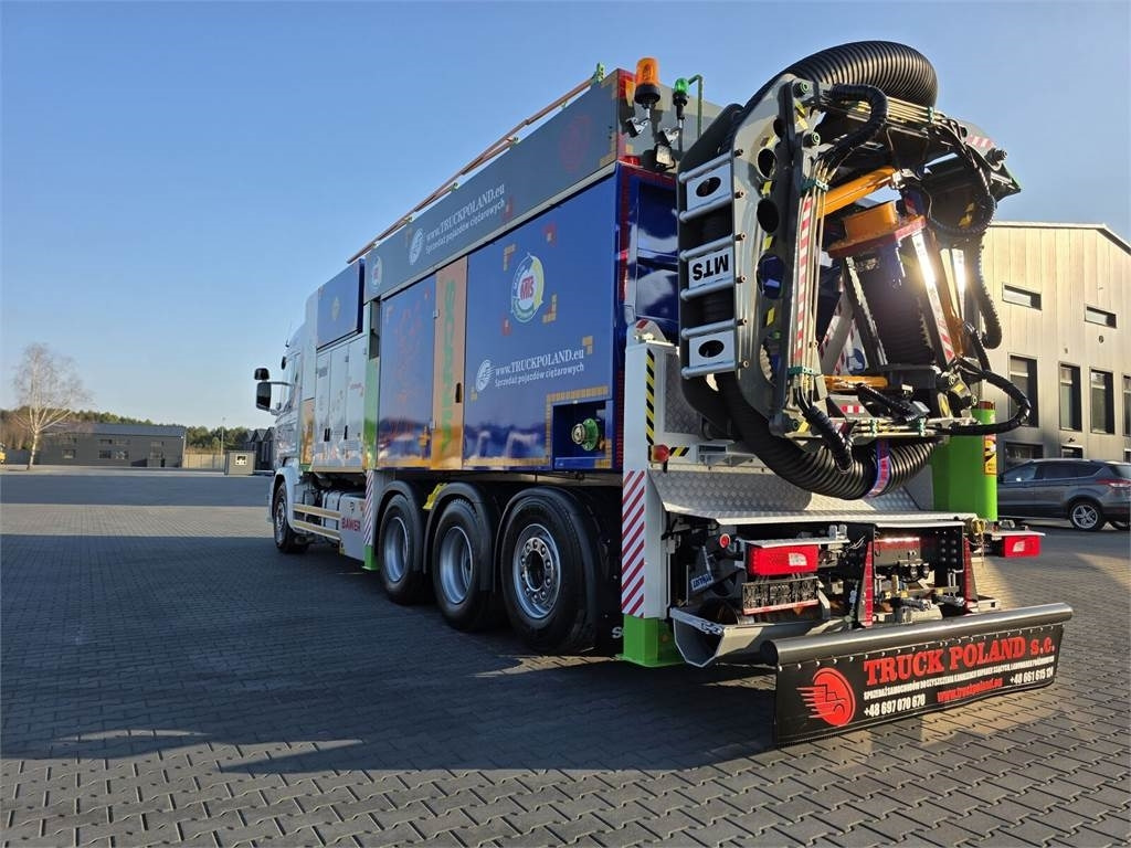 Scania V8 R580 MTS DINO 5 TRIPLE 54000V Saugbagger cleane - Puhtaanpitoauto: kuva Scania V8 R580 MTS DINO 5 TRIPLE 54000V Saugbagger cleane - Puhtaanpitoauto Scania V8 R580 MTS DINO 5 TRIPLE 54000V Saugbagger cleane - Puhtaanpitoauto: kuva Scania V8 R580 MTS DINO 5 TRIPLE 54000V Saugbagger cleane - Puhtaanpitoauto