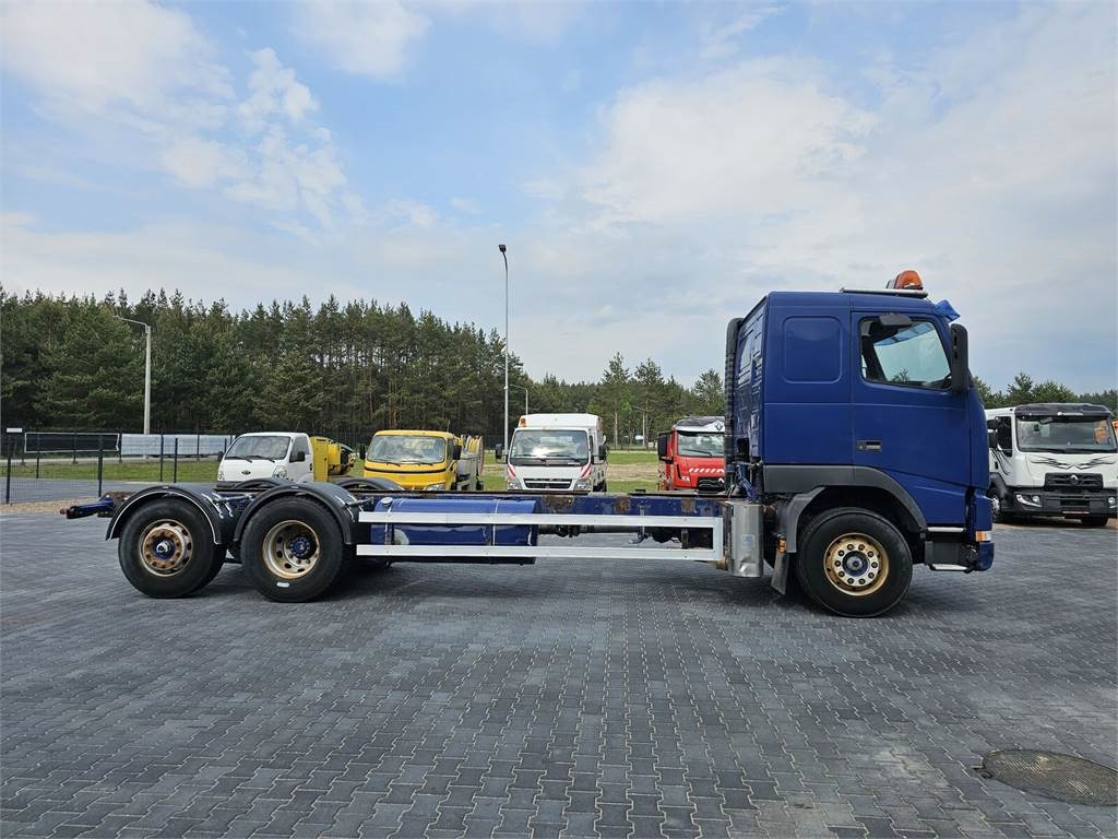 Volvo FH 16 470 KM 6x2 low mileage 229700 km !!!! - Konttialus/ Vaihtokuormatilat kuorma-auto: kuva Volvo FH 16 470 KM 6x2 low mileage 229700 km !!!! - Konttialus/ Vaihtokuormatilat kuorma-auto Volvo FH 16 470 KM 6x2 low mileage 229700 km !!!! - Konttialus/ Vaihtokuormatilat kuorma-auto: kuva Volvo FH 16 470 KM 6x2 low mileage 229700 km !!!! - Konttialus/ Vaihtokuormatilat kuorma-auto