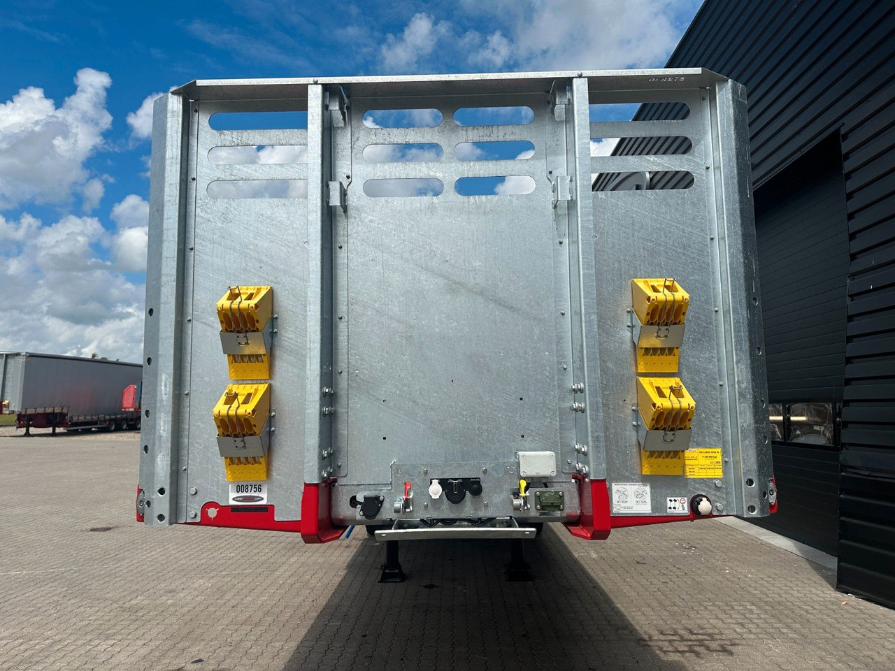 Faymonville Maxtrailer 4 achs tele auflieger / 29.000 mm - Lavapuoliperävaunu: kuva Faymonville Maxtrailer 4 achs tele auflieger / 29.000 mm - Lavapuoliperävaunu Faymonville Maxtrailer 4 achs tele auflieger / 29.000 mm - Lavapuoliperävaunu: kuva Faymonville Maxtrailer 4 achs tele auflieger / 29.000 mm - Lavapuoliperävaunu