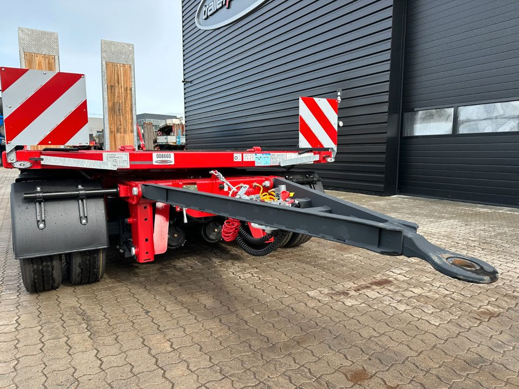 Faymonville Maxtrailer MAX 600 4 achs anhänger - Apuvaunu puoliperävaunu: kuva Faymonville Maxtrailer MAX 600 4 achs anhänger - Apuvaunu puoliperävaunu Faymonville Maxtrailer MAX 600 4 achs anhänger - Apuvaunu puoliperävaunu: kuva Faymonville Maxtrailer MAX 600 4 achs anhänger - Apuvaunu puoliperävaunu