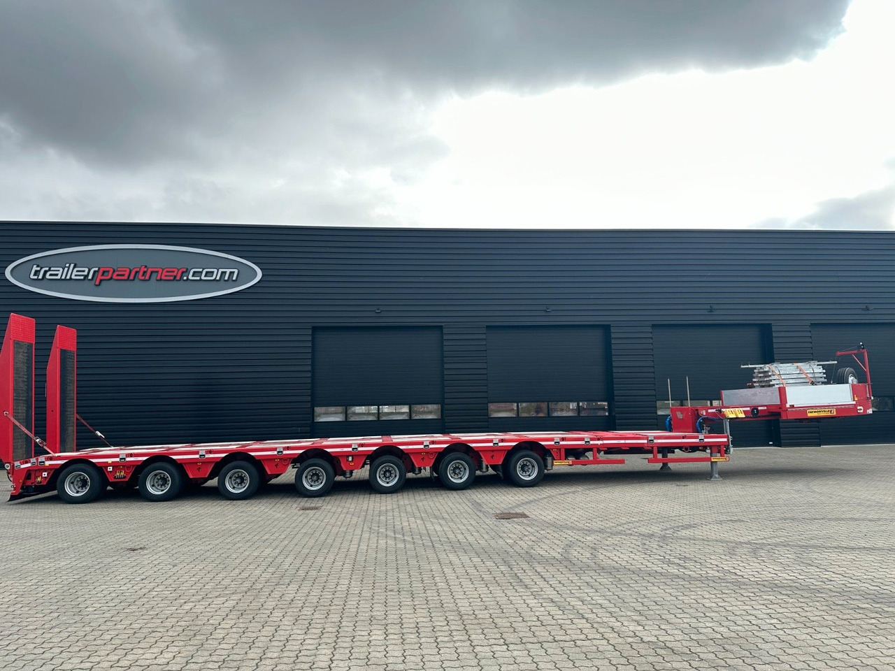 Faymonville Multimax 7 achs. tieflader / 2 x ausziehbar Faymonville Multimax 7 achs. tieflader / 2 x ausziehbar - Apuvaunu puoliperävaunu: kuva Faymonville Multimax 7 achs. tieflader / 2 x ausziehbar Faymonville Multimax 7 achs. tieflader / 2 x ausziehbar - Apuvaunu puoliperävaunu Faymonville Multimax 7 achs. tieflader / 2 x ausziehbar Faymonville Multimax 7 achs. tieflader / 2 x ausziehbar - Apuvaunu puoliperävaunu: kuva Faymonville Multimax 7 achs. tieflader / 2 x ausziehbar Faymonville Multimax 7 achs. tieflader / 2 x ausziehbar - Apuvaunu puoliperävaunu