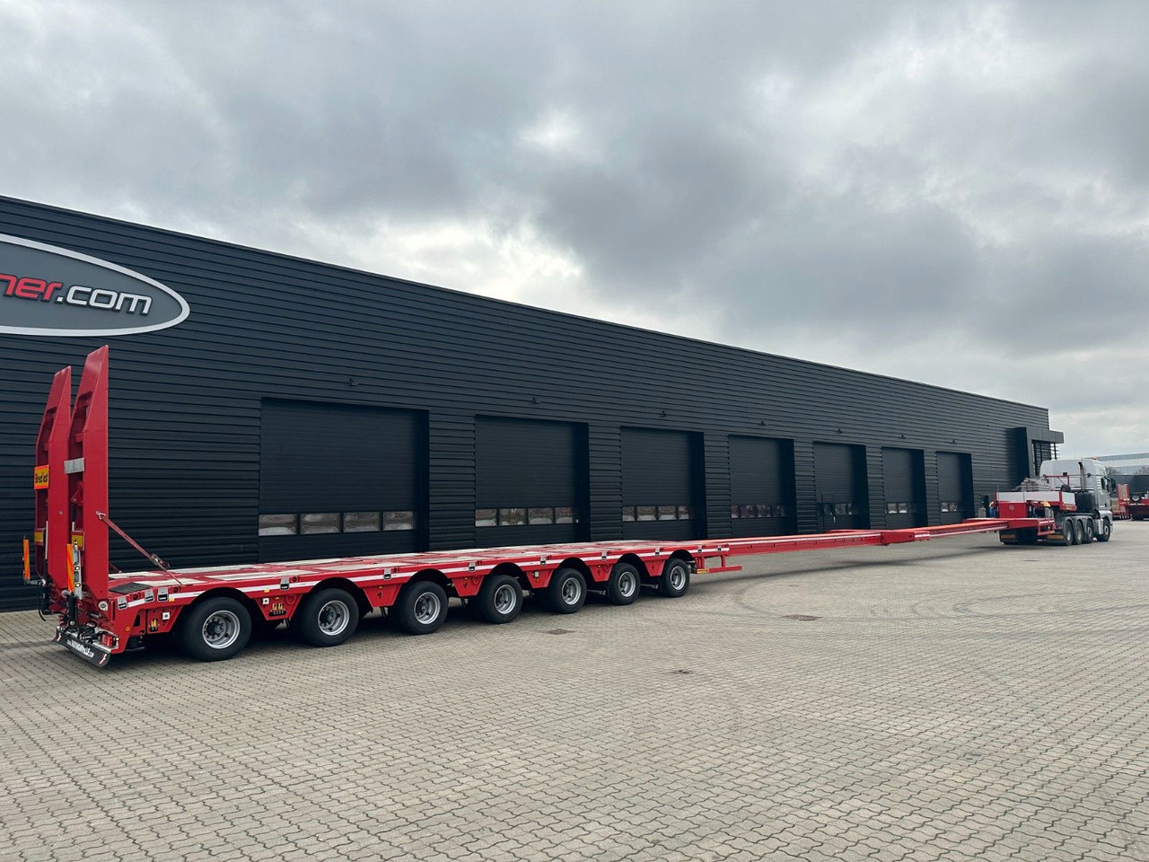 Faymonville Multimax 7 achs. tieflader / 2 x ausziehbar Faymonville Multimax 7 achs. tieflader / 2 x ausziehbar - Apuvaunu puoliperävaunu: kuva Faymonville Multimax 7 achs. tieflader / 2 x ausziehbar Faymonville Multimax 7 achs. tieflader / 2 x ausziehbar - Apuvaunu puoliperävaunu Faymonville Multimax 7 achs. tieflader / 2 x ausziehbar Faymonville Multimax 7 achs. tieflader / 2 x ausziehbar - Apuvaunu puoliperävaunu: kuva Faymonville Multimax 7 achs. tieflader / 2 x ausziehbar Faymonville Multimax 7 achs. tieflader / 2 x ausziehbar - Apuvaunu puoliperävaunu