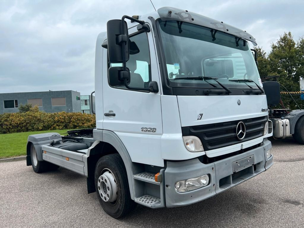 Mercedes-Benz Atego 1328 LS 4x2 + Diagnose Auflieger Mercedes-Benz Atego 1328 LS 4x2 + Diagnose Auflieger - Vetopöytäauto: kuva Mercedes-Benz Atego 1328 LS 4x2 + Diagnose Auflieger Mercedes-Benz Atego 1328 LS 4x2 + Diagnose Auflieger - Vetopöytäauto Mercedes-Benz Atego 1328 LS 4x2 + Diagnose Auflieger Mercedes-Benz Atego 1328 LS 4x2 + Diagnose Auflieger - Vetopöytäauto: kuva Mercedes-Benz Atego 1328 LS 4x2 + Diagnose Auflieger Mercedes-Benz Atego 1328 LS 4x2 + Diagnose Auflieger - Vetopöytäauto