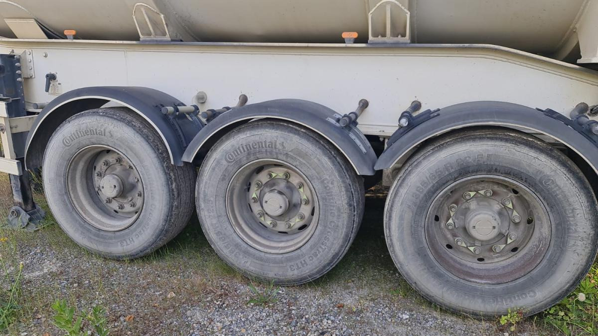Benalu C34 CNS - Kippiauto puoliperävaunu: kuva Benalu C34 CNS - Kippiauto puoliperävaunu Benalu C34 CNS - Kippiauto puoliperävaunu: kuva Benalu C34 CNS - Kippiauto puoliperävaunu