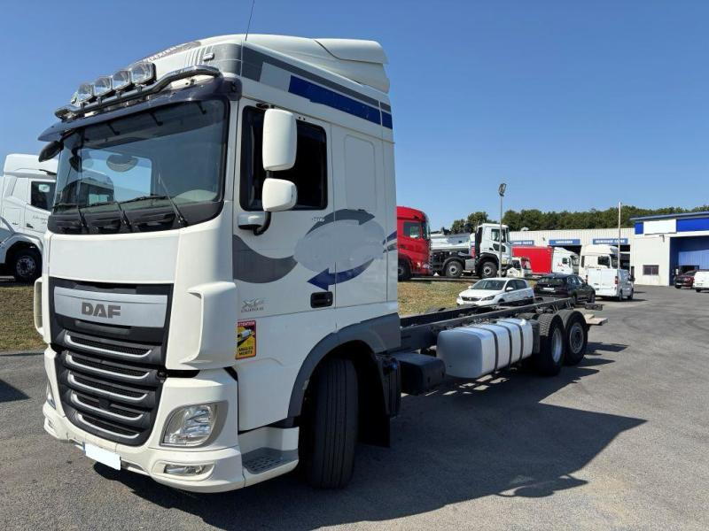 DAF XF 410 FAN - Kuorma-auto alusta: kuva DAF XF 410 FAN - Kuorma-auto alusta DAF XF 410 FAN - Kuorma-auto alusta: kuva DAF XF 410 FAN - Kuorma-auto alusta