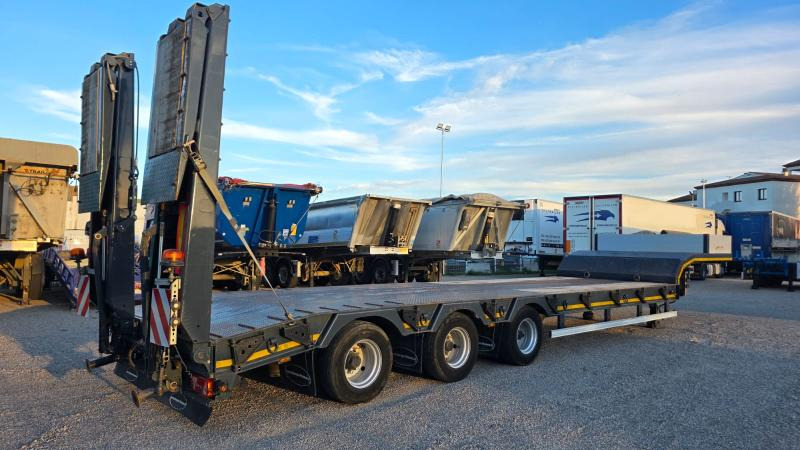 INVEPE-JOLUSO SR329 CNN600 - Apuvaunu puoliperävaunu: kuva INVEPE-JOLUSO SR329 CNN600 - Apuvaunu puoliperävaunu INVEPE-JOLUSO SR329 CNN600 - Apuvaunu puoliperävaunu: kuva INVEPE-JOLUSO SR329 CNN600 - Apuvaunu puoliperävaunu