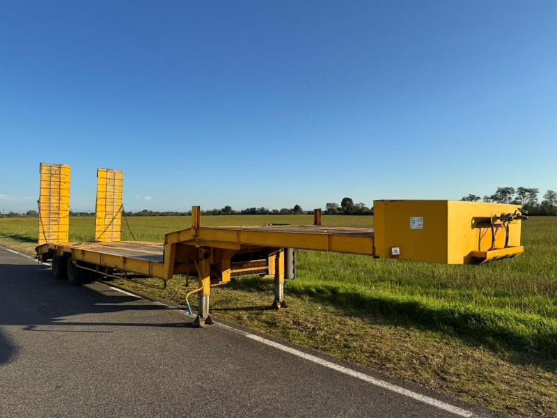 Louault SR2CA - Apuvaunu puoliperävaunu: kuva Louault SR2CA - Apuvaunu puoliperävaunu Louault SR2CA - Apuvaunu puoliperävaunu: kuva Louault SR2CA - Apuvaunu puoliperävaunu