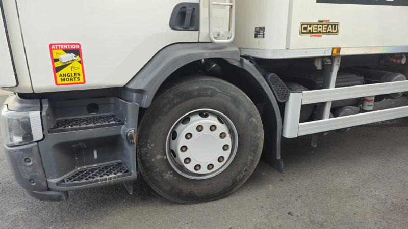 Renault D WIDE (LOCATION / RENT) - Refrigeraattori kuorma-auto: kuva Renault D WIDE (LOCATION / RENT) - Refrigeraattori kuorma-auto Renault D WIDE (LOCATION / RENT) - Refrigeraattori kuorma-auto: kuva Renault D WIDE (LOCATION / RENT) - Refrigeraattori kuorma-auto