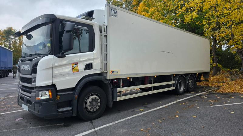 Scania P 320 - Refrigeraattori kuorma-auto: kuva Scania P 320 - Refrigeraattori kuorma-auto Scania P 320 - Refrigeraattori kuorma-auto: kuva Scania P 320 - Refrigeraattori kuorma-auto